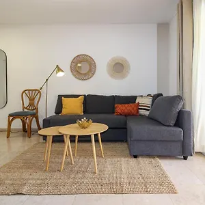 Bonito Apartamento De Diseño 2 Dormitorios, 2 Baños Con Terraza En Winter Gardens Apartamento